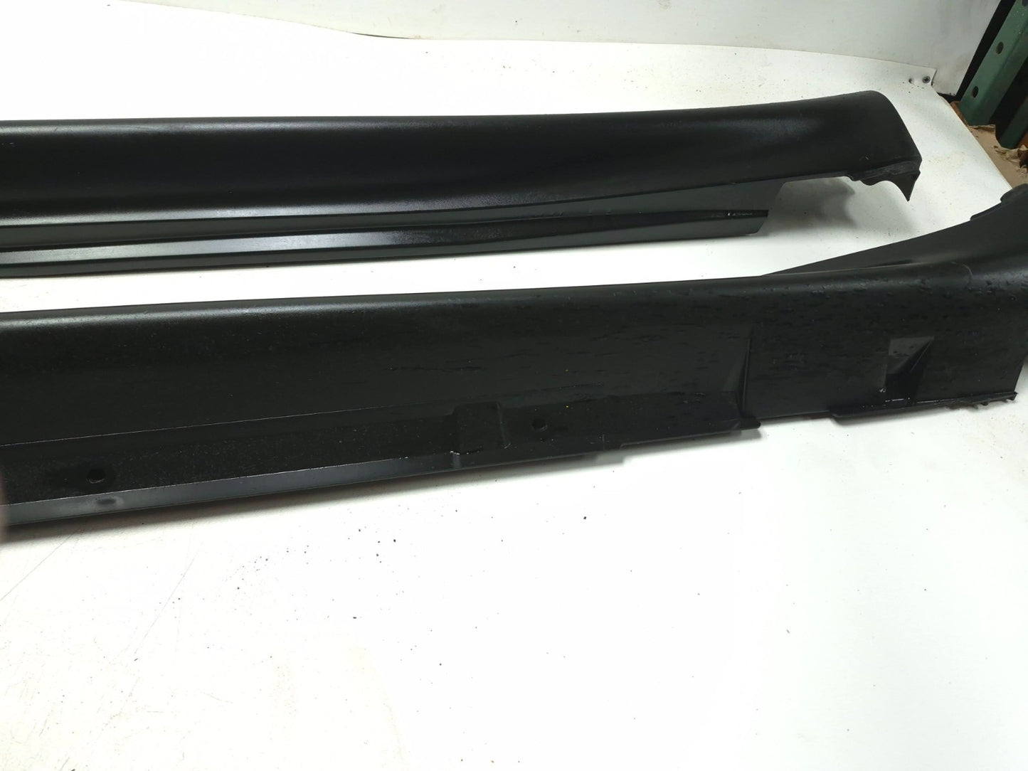 2015 Nissan Juke Rocker Panel Skirt Molding OEM
