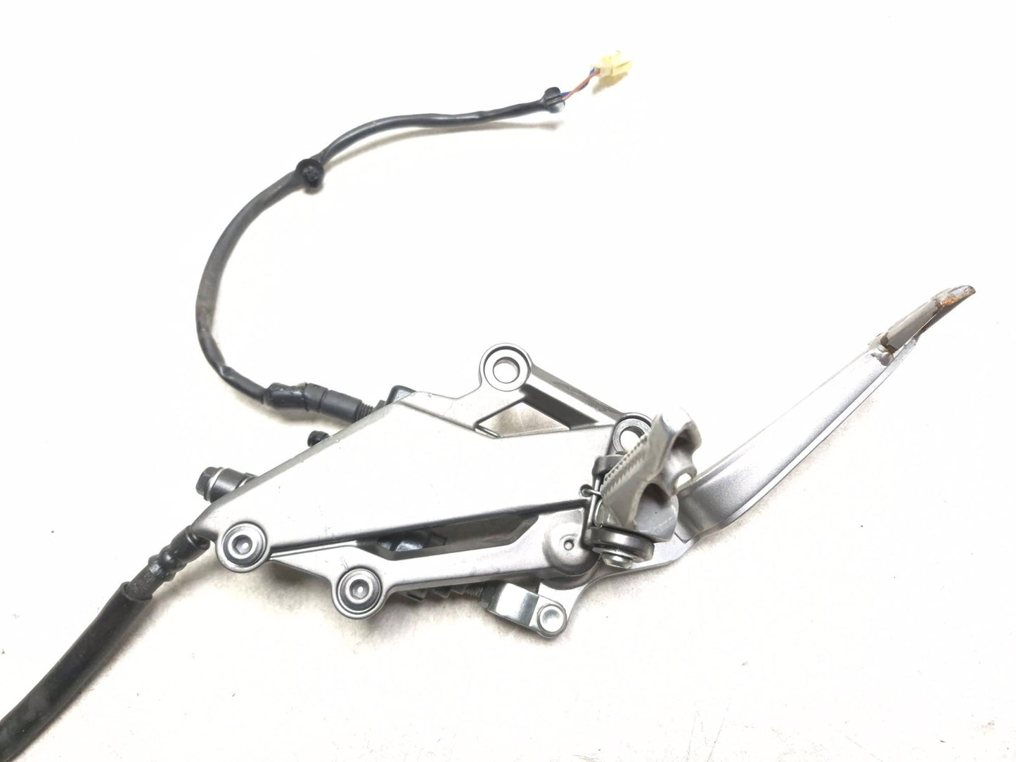 2014 Kawasaki Ninja 300ex300a Right Fotpeg W/ Brake Cylinder & Brake Caliper OEM