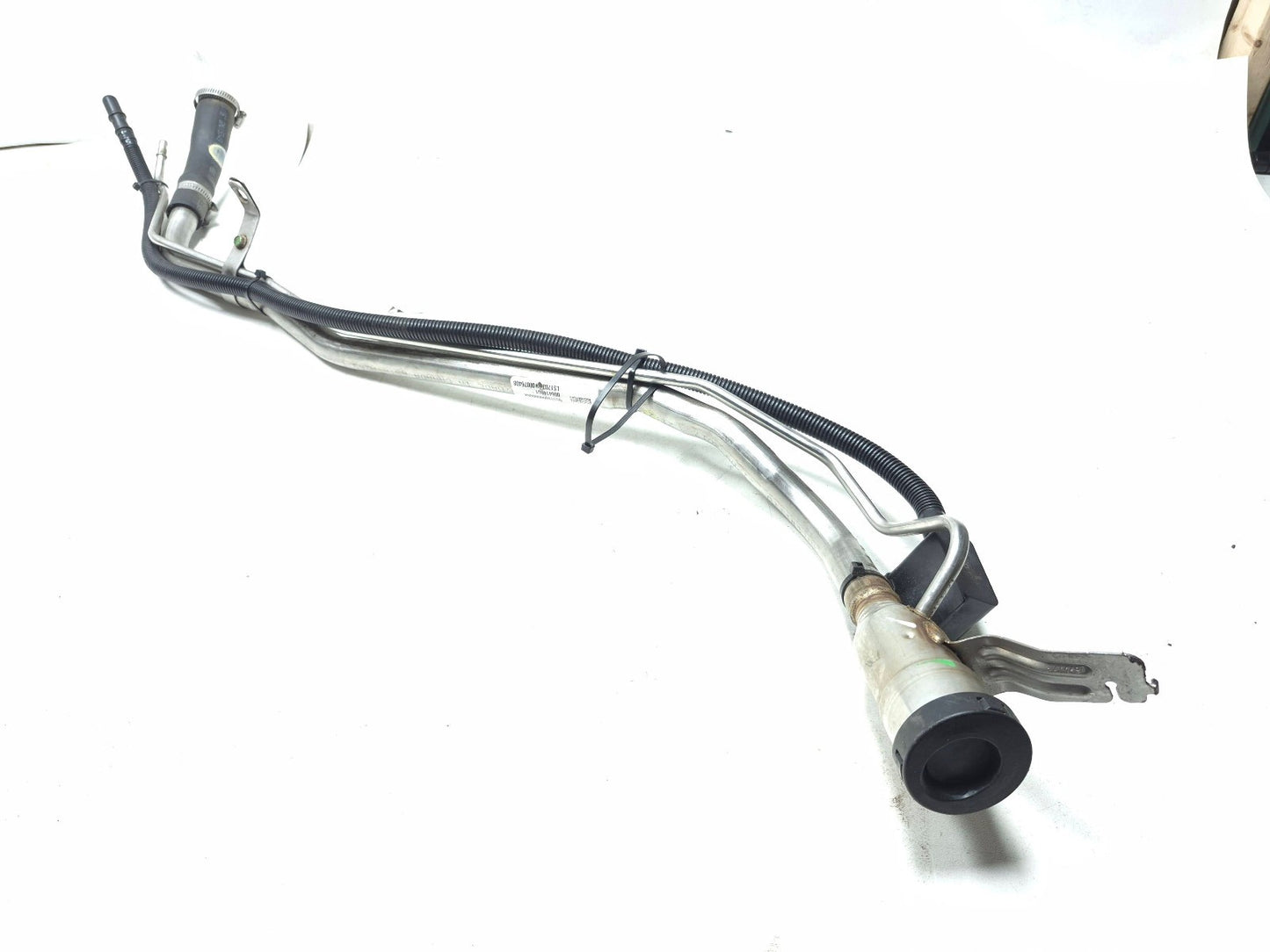 2017 Cadillac Xt5 Fuel Filler Neck Pipe Tube OEM 84108468