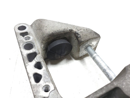 12-18 BMW 330xi F30 Transmission Mount Support Bracket OEM ✅ 76k Miles