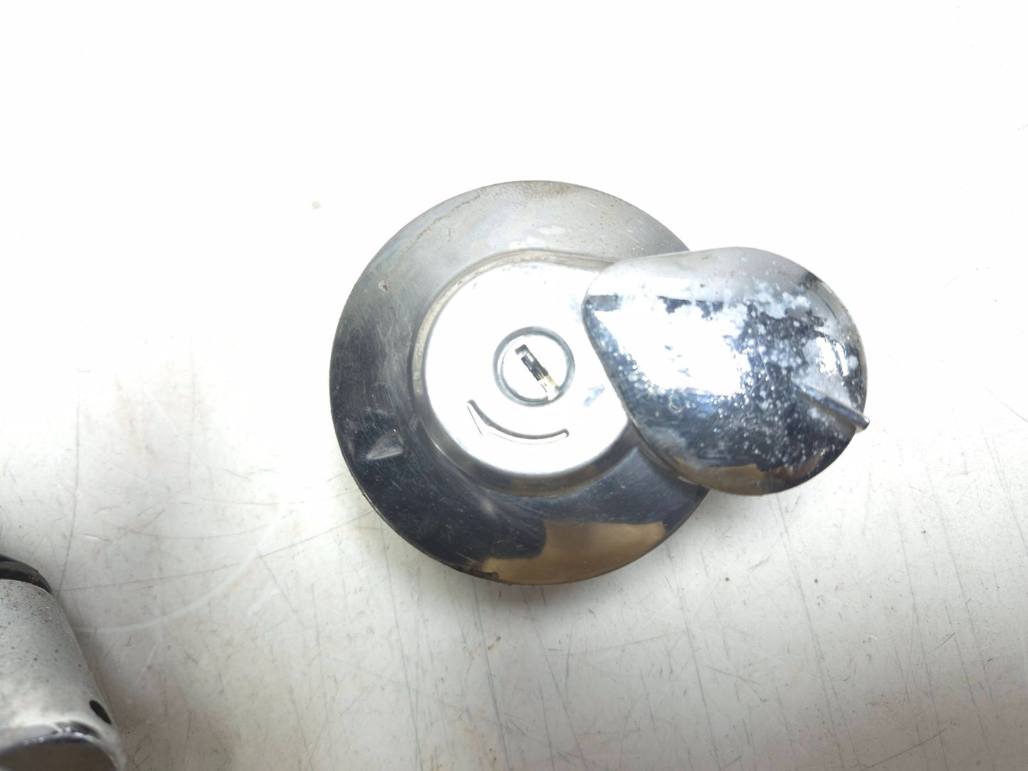 2009 Honda Shadow Vt750 Spirit Ignition Set Key Lock Fuel Tank Cap OEM