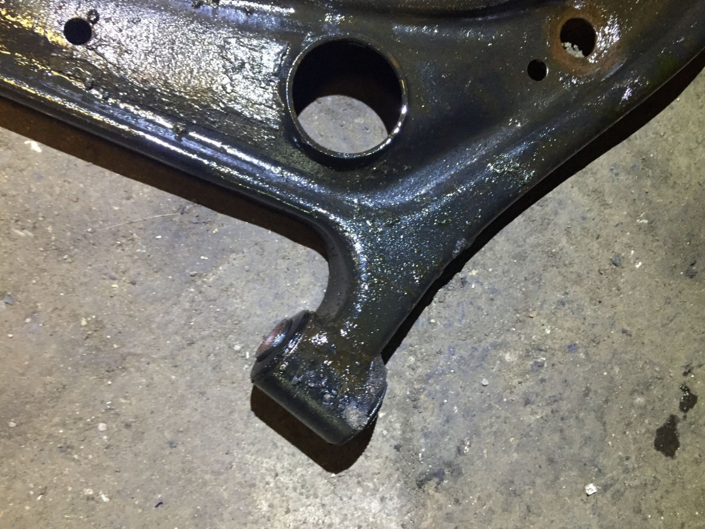 2006 Scion Xa Front Driver Lower Control Arm OEM