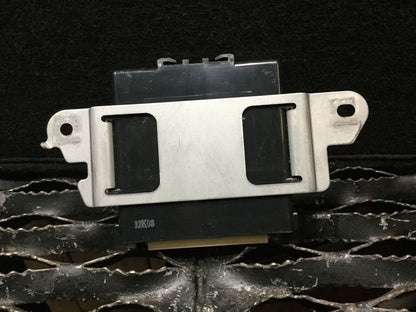 05 06 07 08 09  Toyota Prius Theft Locking Control Module 89990-47023  OEM