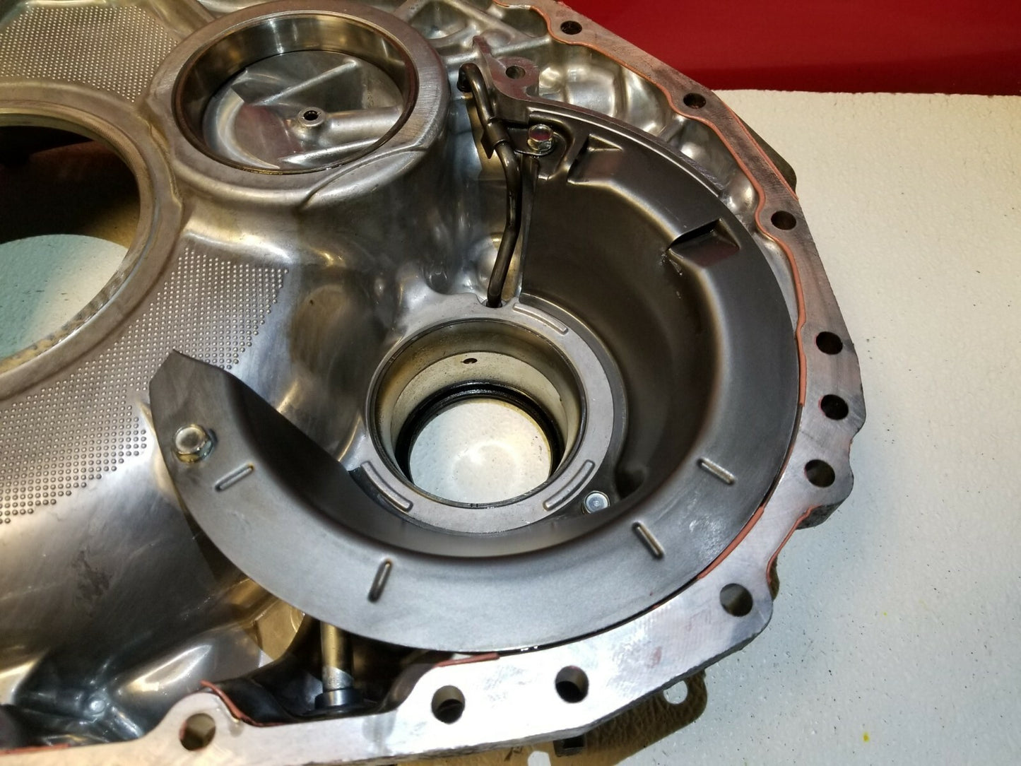 2010 Volvo XC60 3.2l Automatic Transmission Bell Housing OEM