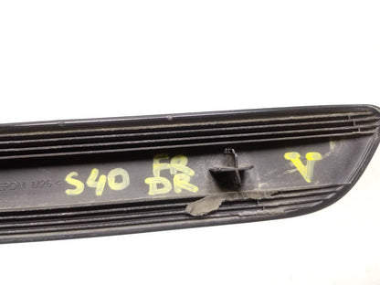 2007 Volvo S40 Door Window Belt Seal Molding Driver Side Left OEM