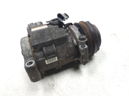 10-14 Chevrolet Suburban AC Compressor 5.3l OEM