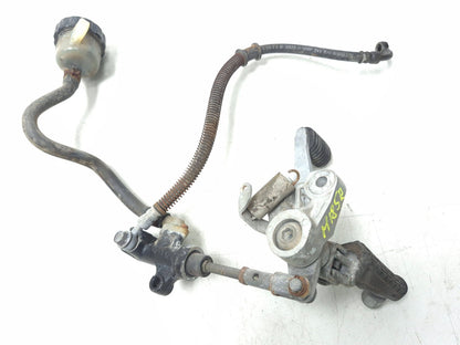 1991 Yamaha Fzr600r Front Right Foot Peg & Bracket W/ Master Cylinder &pedal OEM