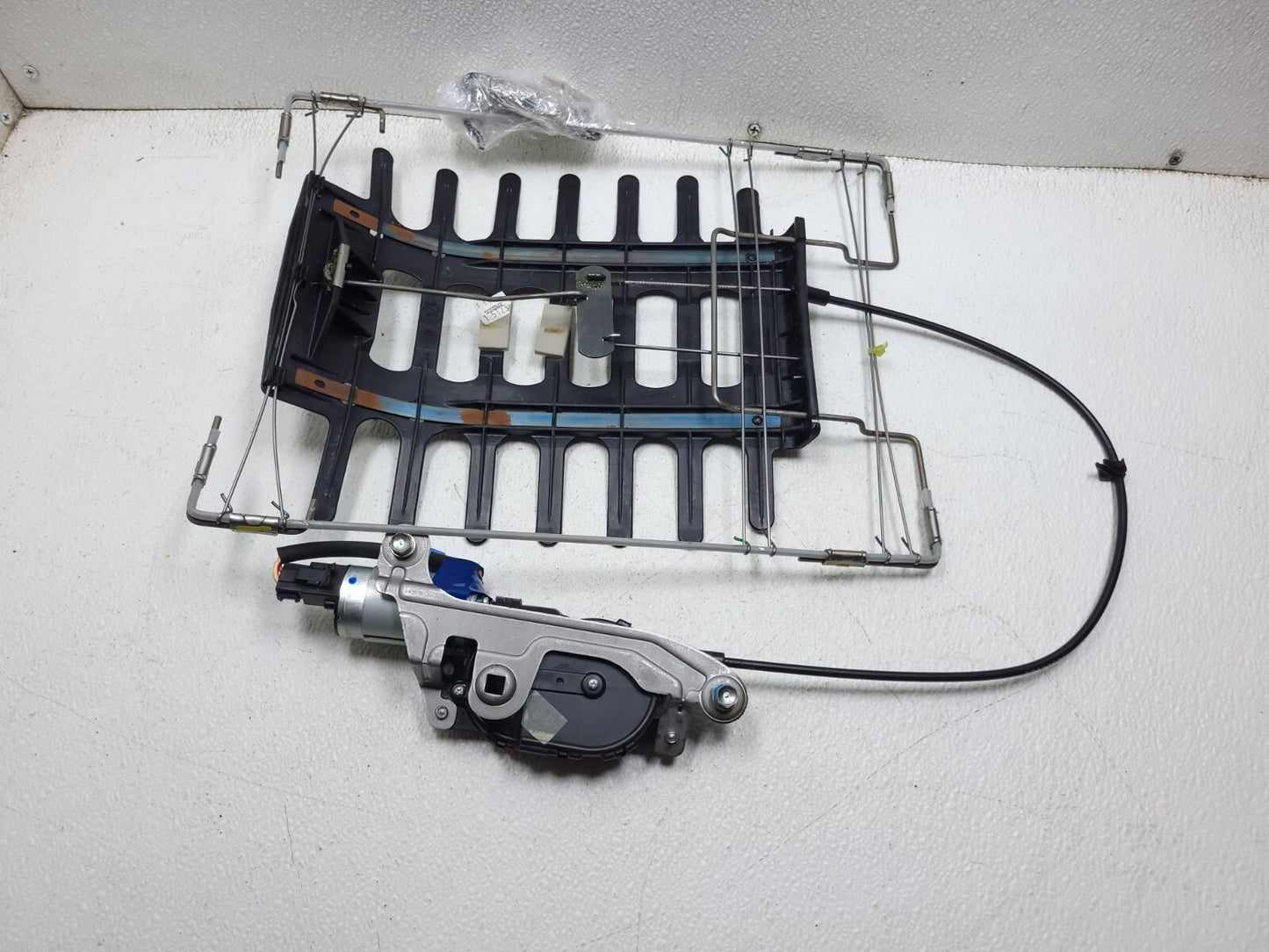 06 07 08 Acura Rl Front Seat Back Support Lumbar Motor Driver Left  OEM