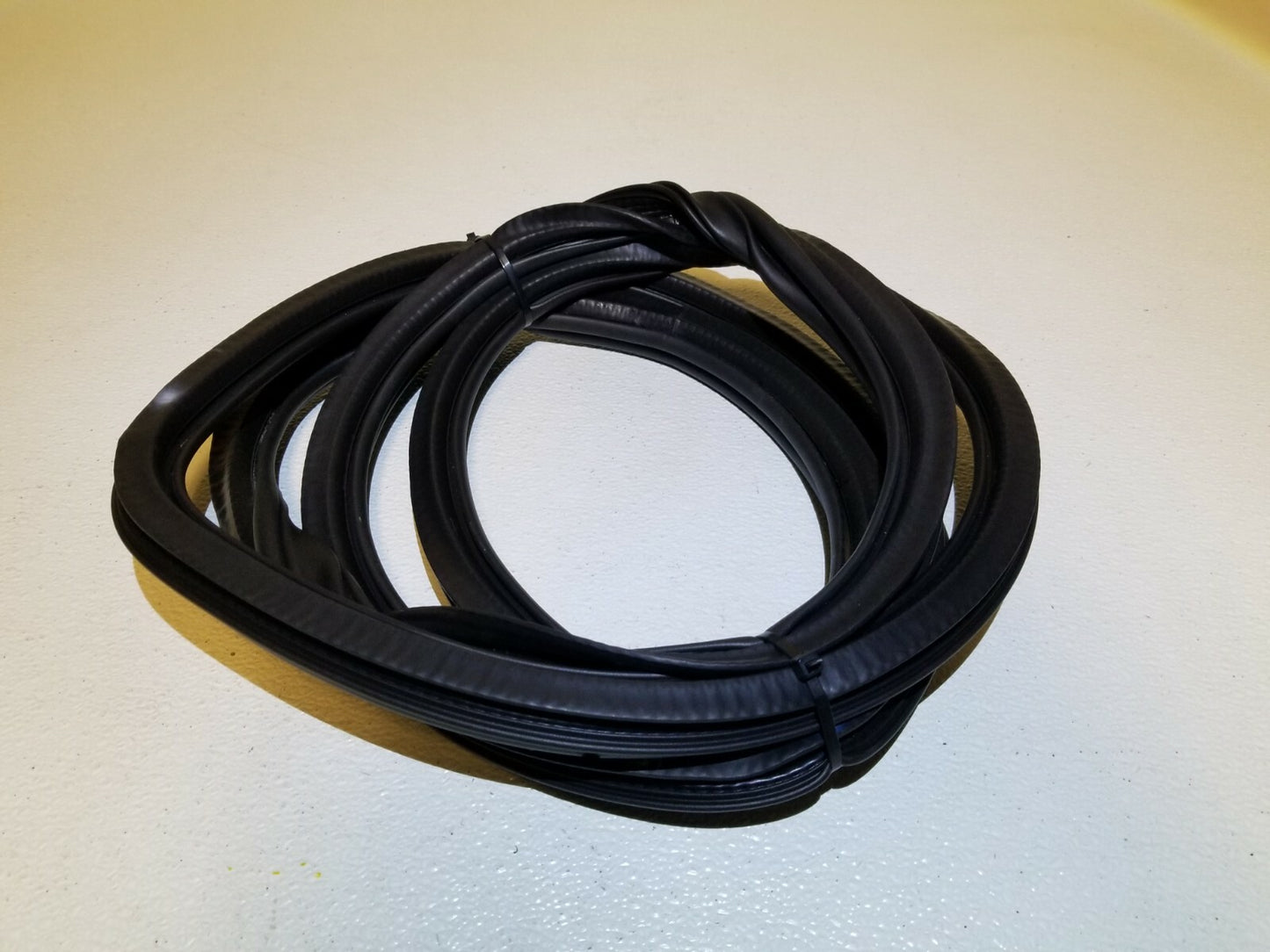2015 Audi Q7 Rear Door Weatherstrip Seal Right Passenger Side OEM
