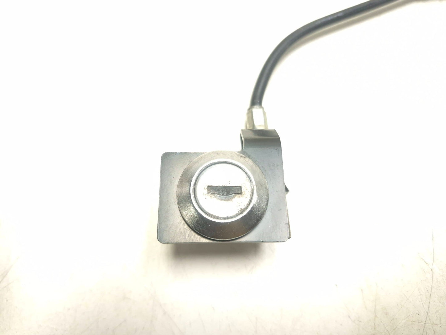 2022 Kawasaki Ninja Ex650 Fuel Tank Cap Lock Set OEM
