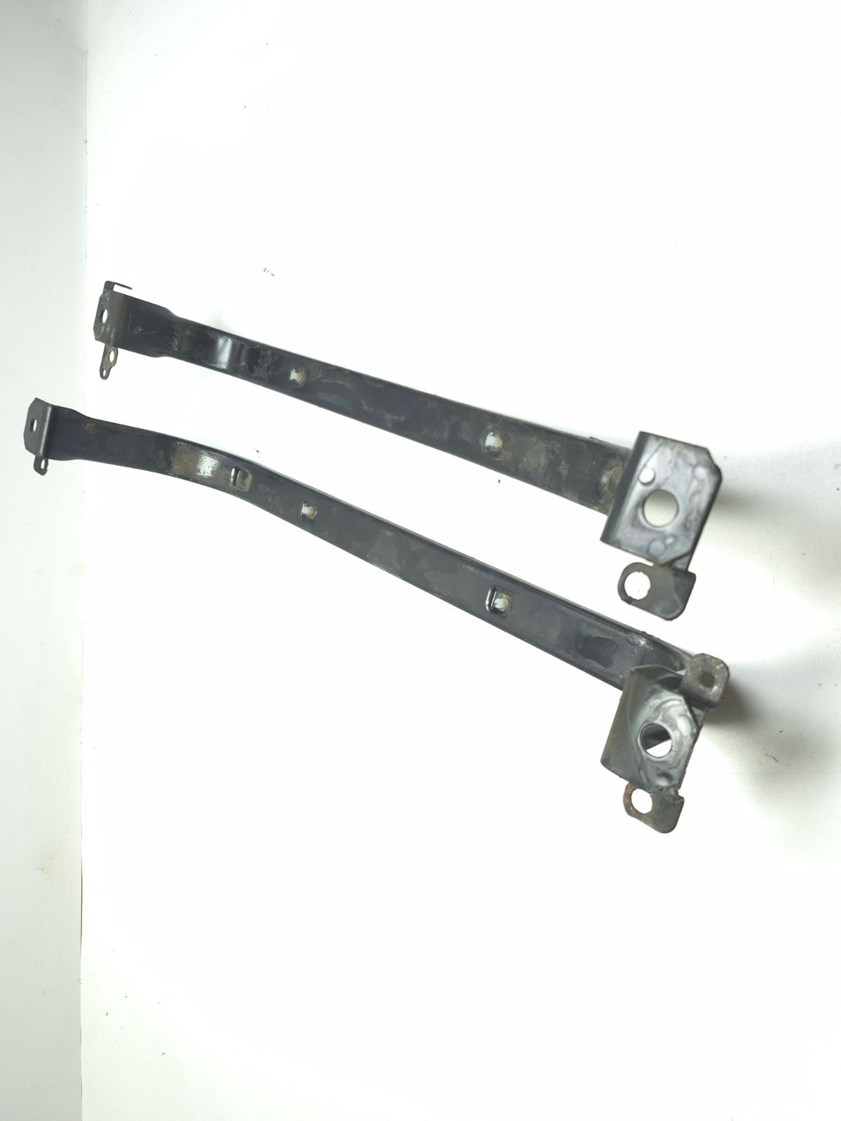 2013 Volvo S60 Fuel Tank Support Strap 2pcs OEM