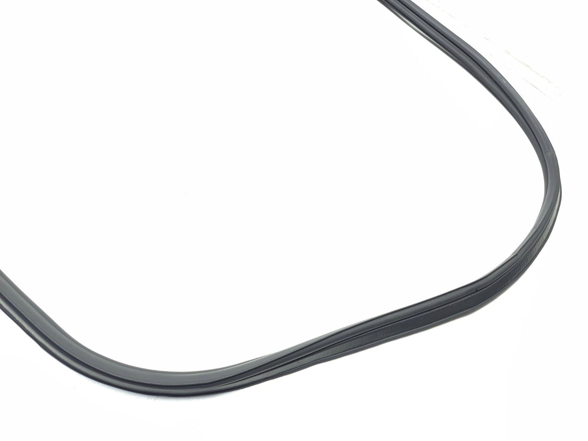 2011-2017 Nissan Juke Rear Trunk Hatch Lid Door Weatherstrip Seal OEM