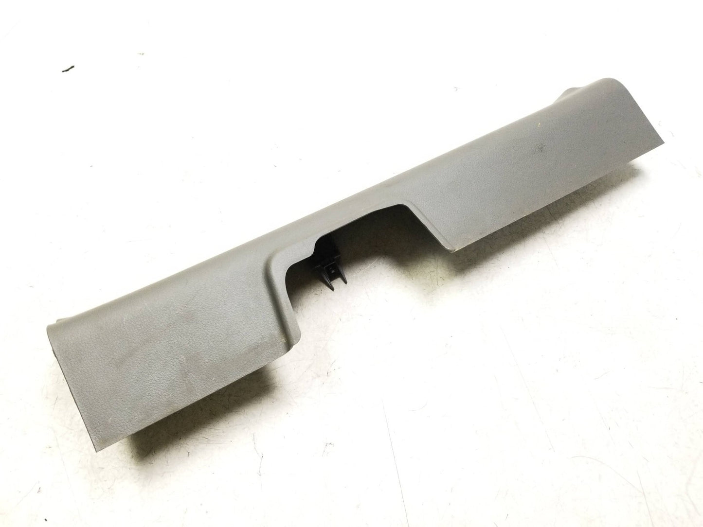 2011 - 2013 Kia Sportage Front Lower Trim Panel Cover Left & Right OEM