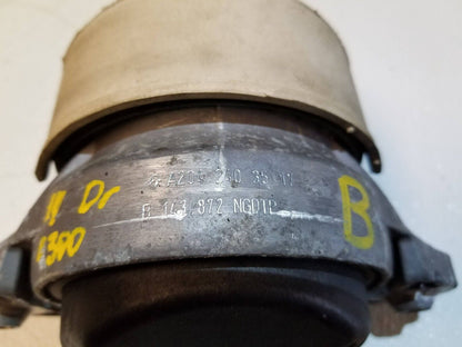 13 14 Mercedes-benz C300 Engine Motor Left Side Mount  2042403517 OEM