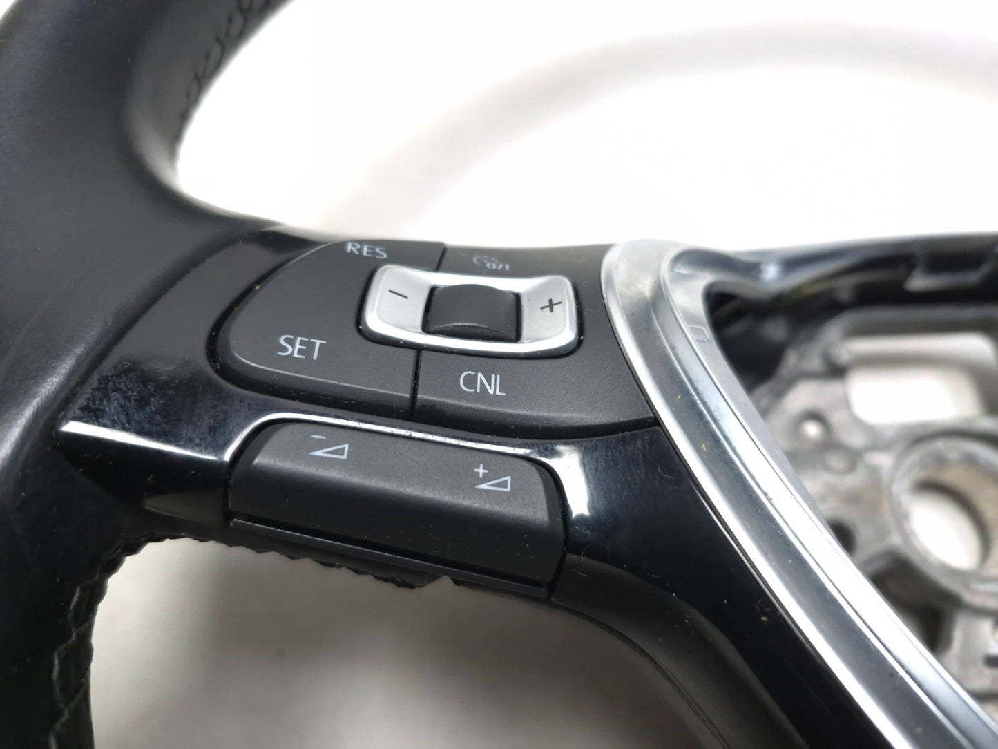 2015 Volkswagen Golf Steering Wheel OEM
