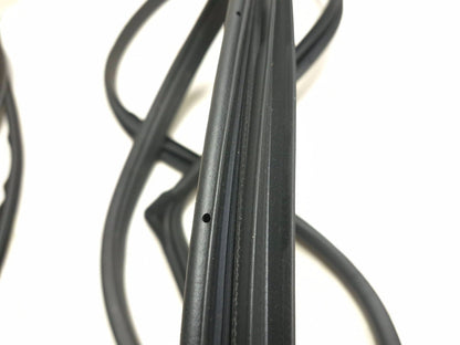 2018 Hyundai Sonata Front Door Weatherstrip Seal Passenger Side Right 3pcs OEM