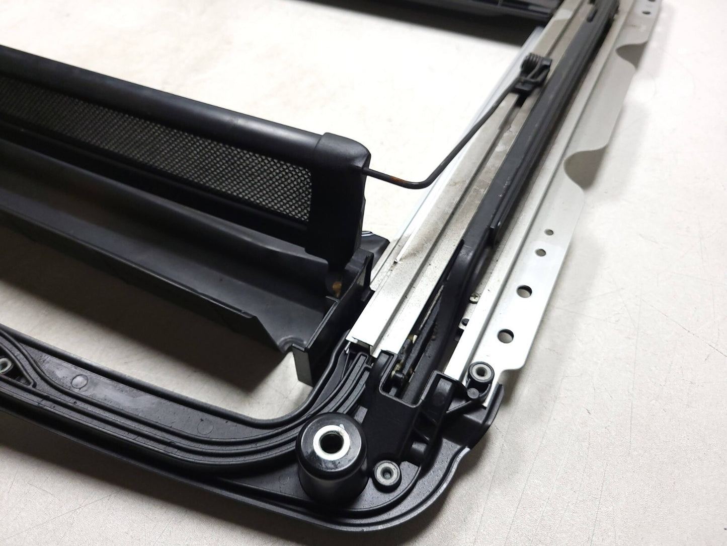 2011 - 2016 Scion Tc Sunroof Track Sliding Glass Frame Rail OEM