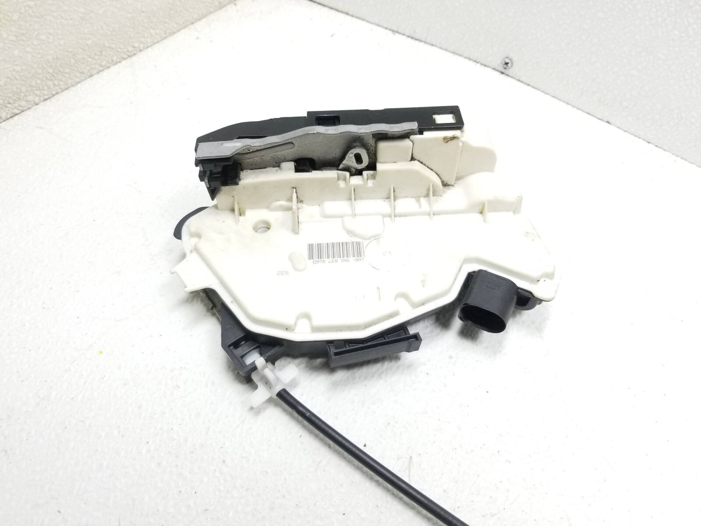 2012 Volkswagen Cc Door Lock Actuator Front Passenger Side Right OEM