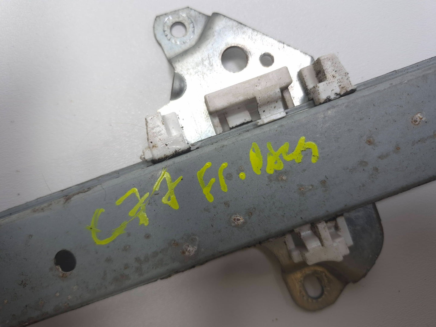 2012 Nissan Leaf Front Door Window Regulator & Motor Passenger Side Right OEM