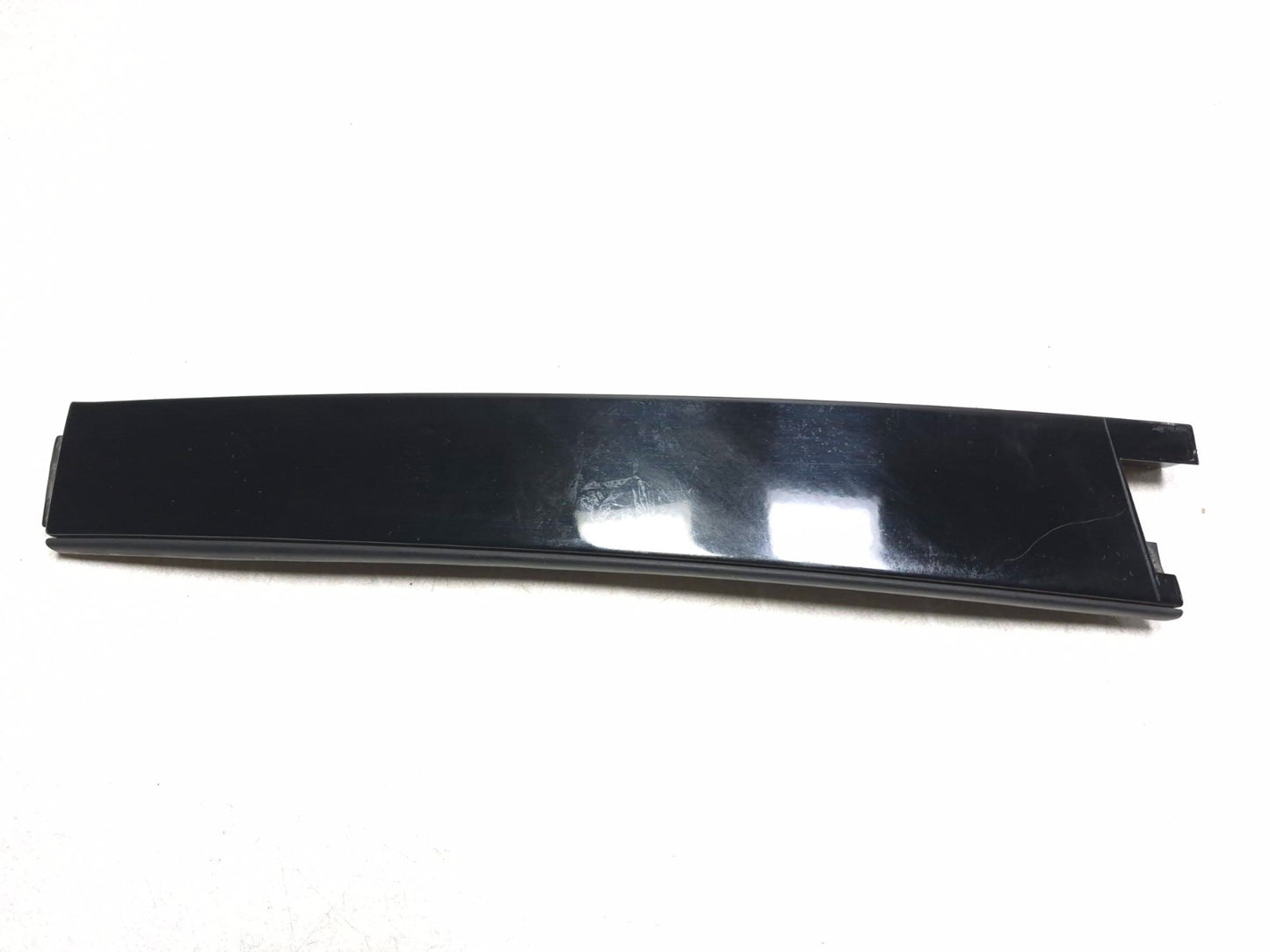 2017 GMC Terrain Sle-1 2.4l Rear Door Driver Side Pillar Molding Trim OEM
