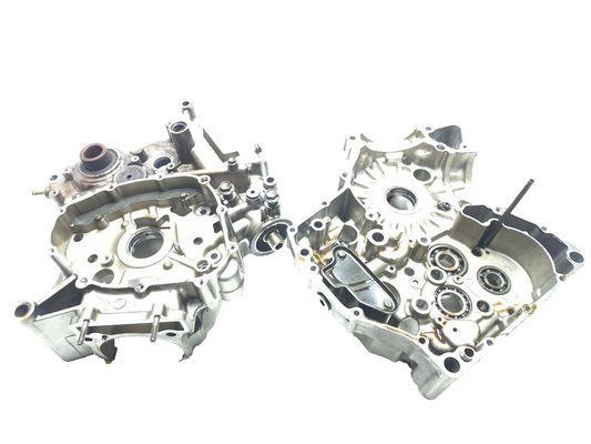 2003 Suzuki Sv650 Engine Motor Crankcase Pair OEM