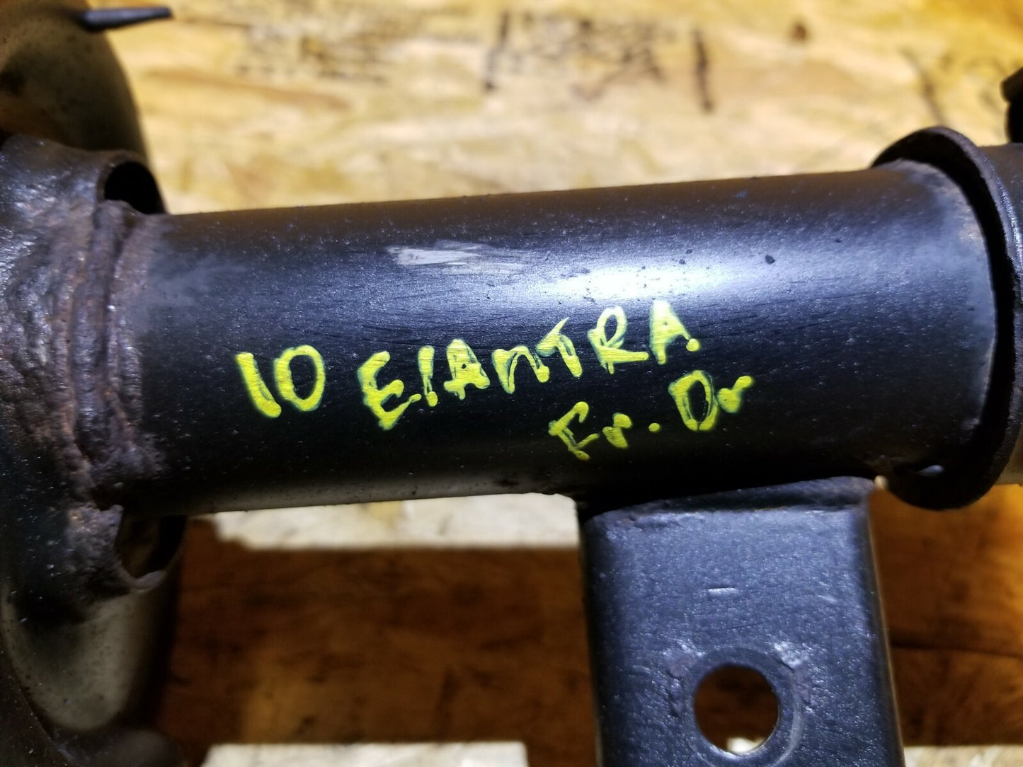 2010 Hyundai Elantra Front Shock Strut Absorber Driver Side Left OEM