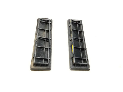 2009-2016 Hyundai Genesis Rear Quarter Pressure Vent Flap Pair OEM