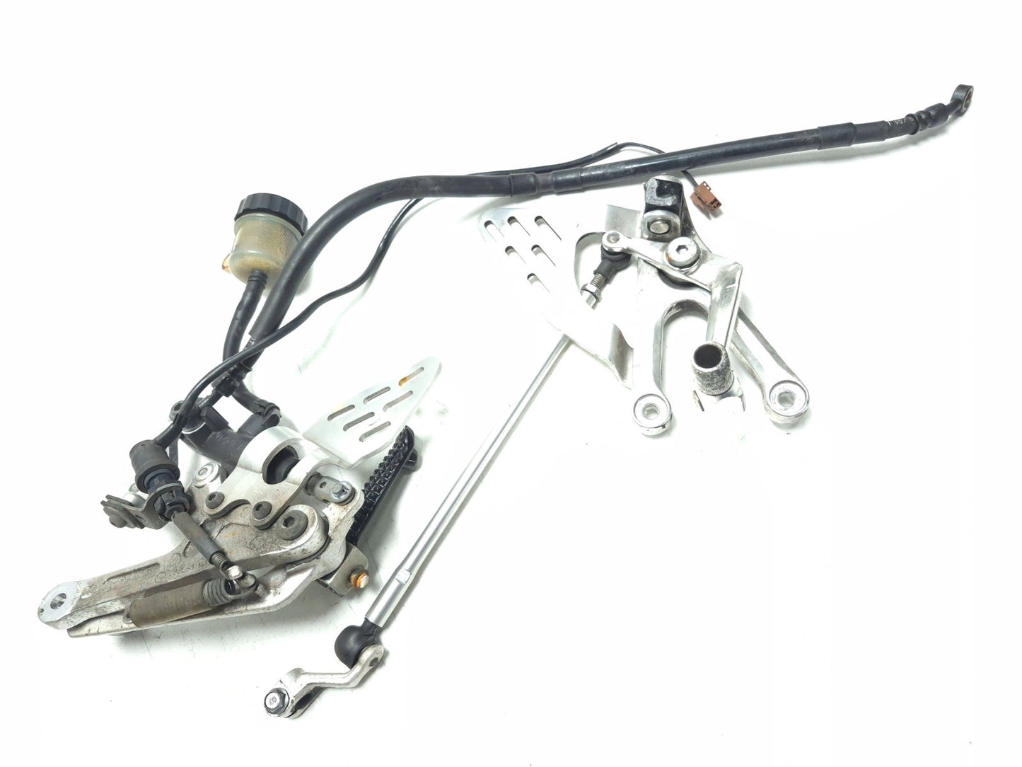 2003 - 2009 Yamaha Yzf R6 Front Foot Peg Bracket & Master Cylinder & Shifter 2pc
