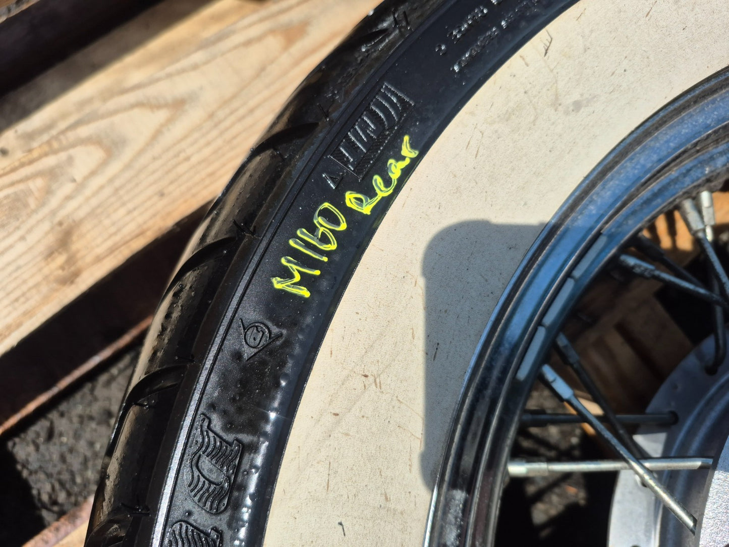 2004 Kawasaki Vulcan 800 Vn800 Wheel Rim W/ Tire Front & Rear Em