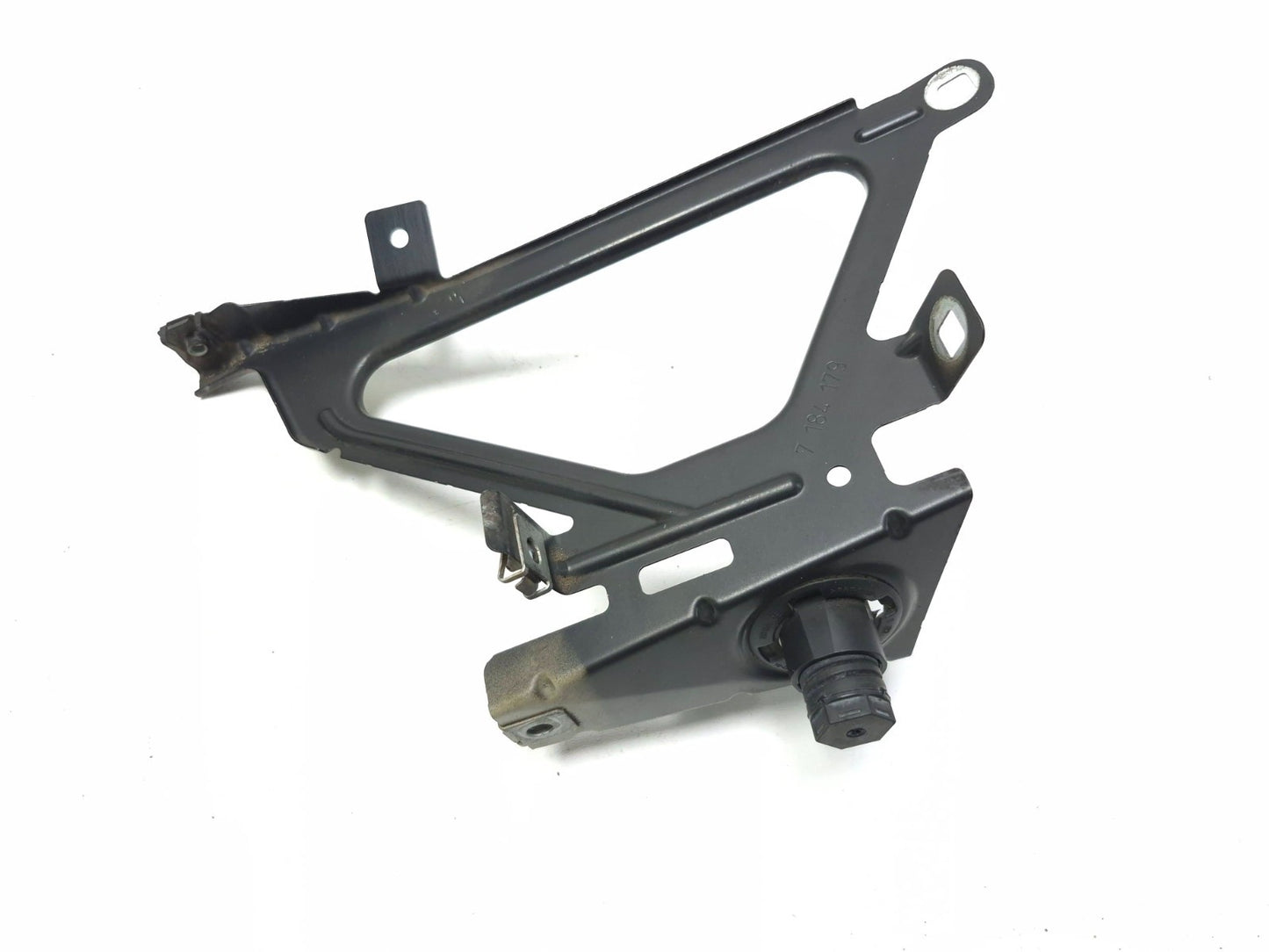2011 BMW 750li Front Fender Mount Bracket Support Left & Right OEM
