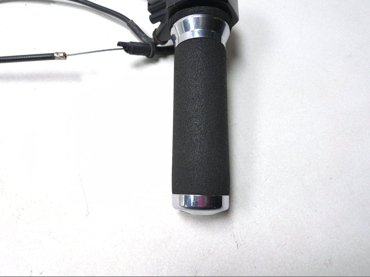 1996 Yamaha Virago Xv750 Front Right Control Switch Throttle Cable OEM