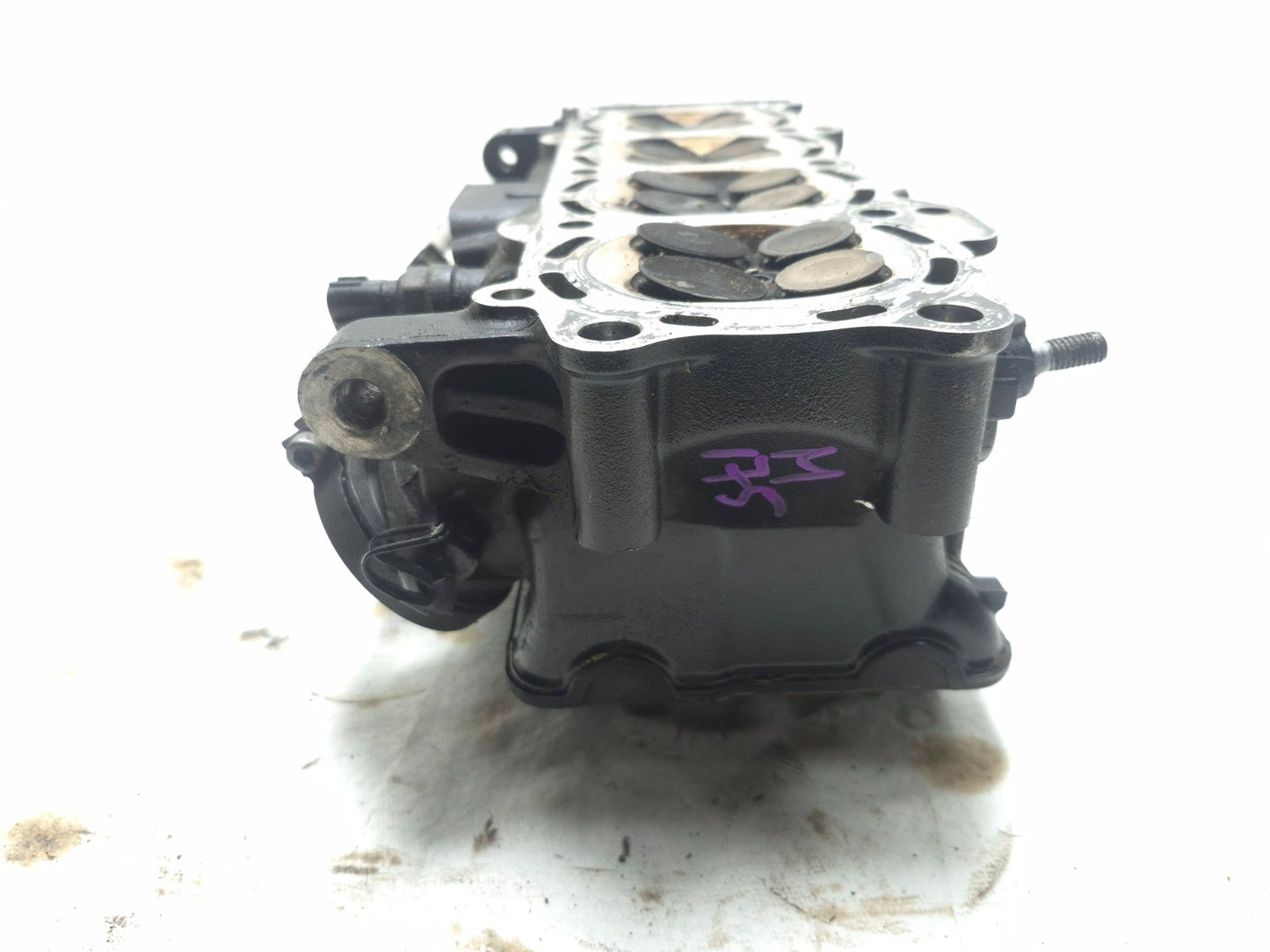 2005 Kawasaki Ninja Zx 10r Engine Cylinder Head OEM