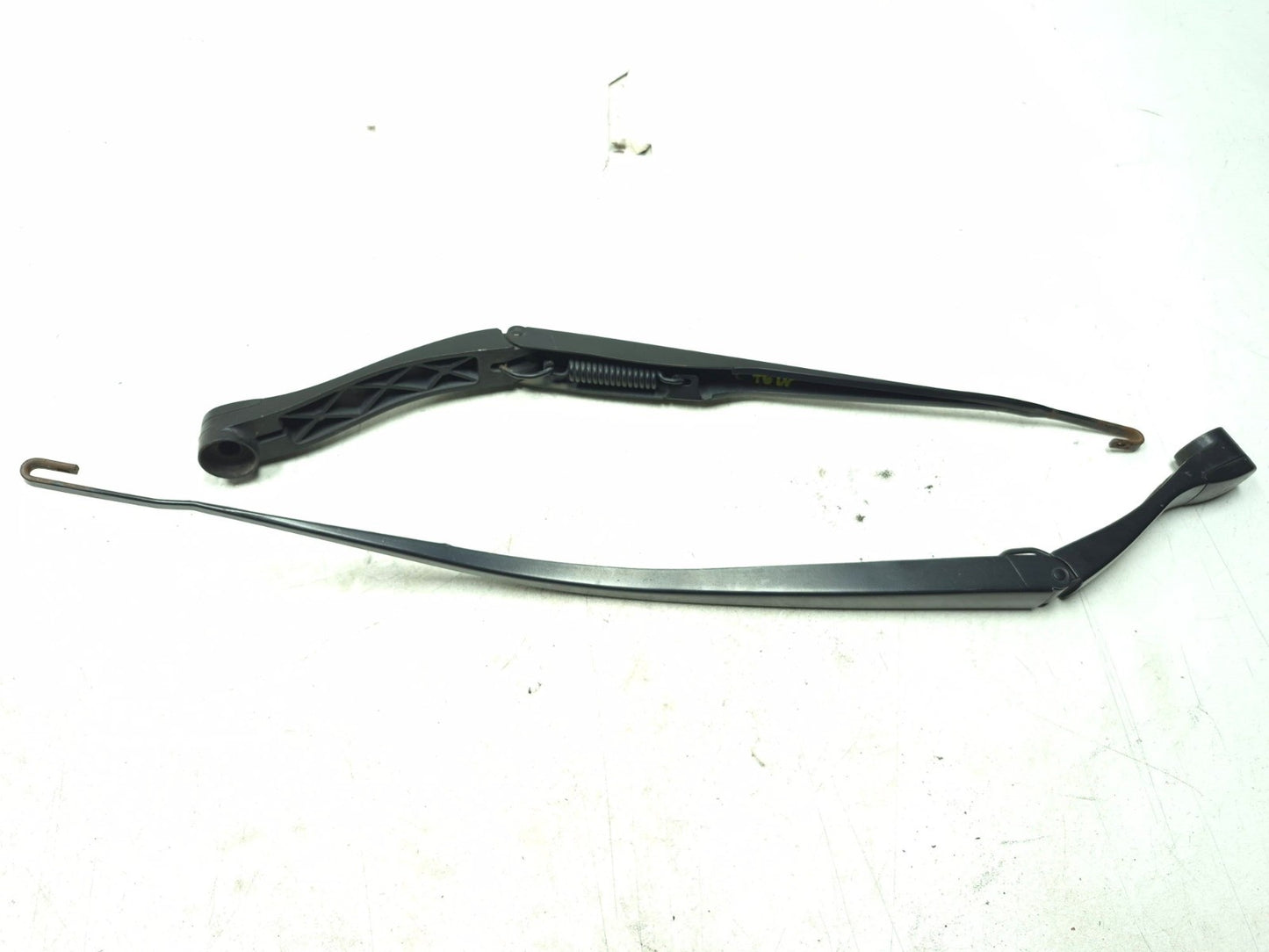 2008 Acura Tl Type-s Front Windshield Wiper Arm Left & Right Pair OEM