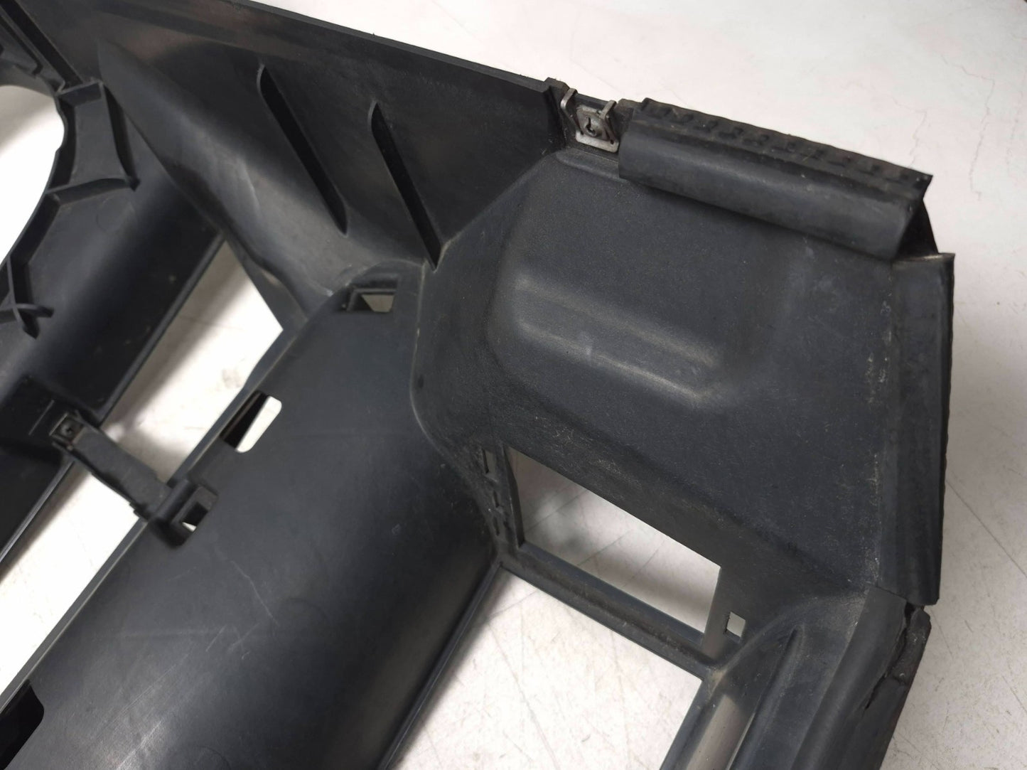 2008 BMW X6 E71 Front Air Duct  Radiator Core Support Shroud OEM