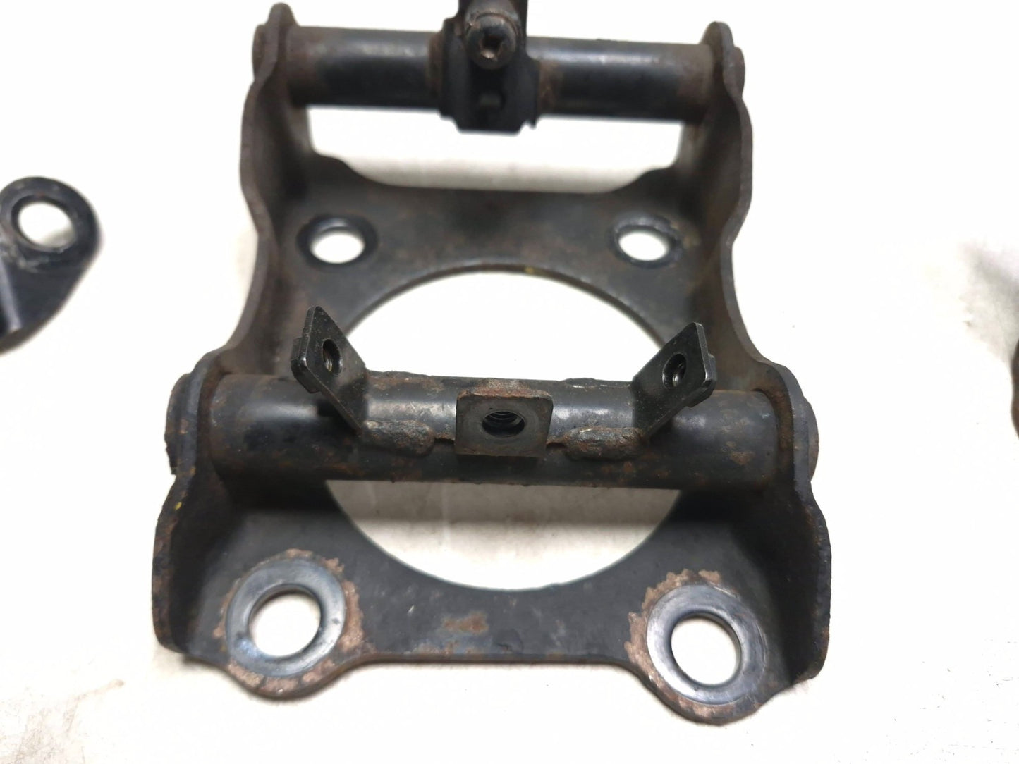 1996 Yamaha Virago Xv750 Front Engine Mounting Bracket 3 Pcs OEM