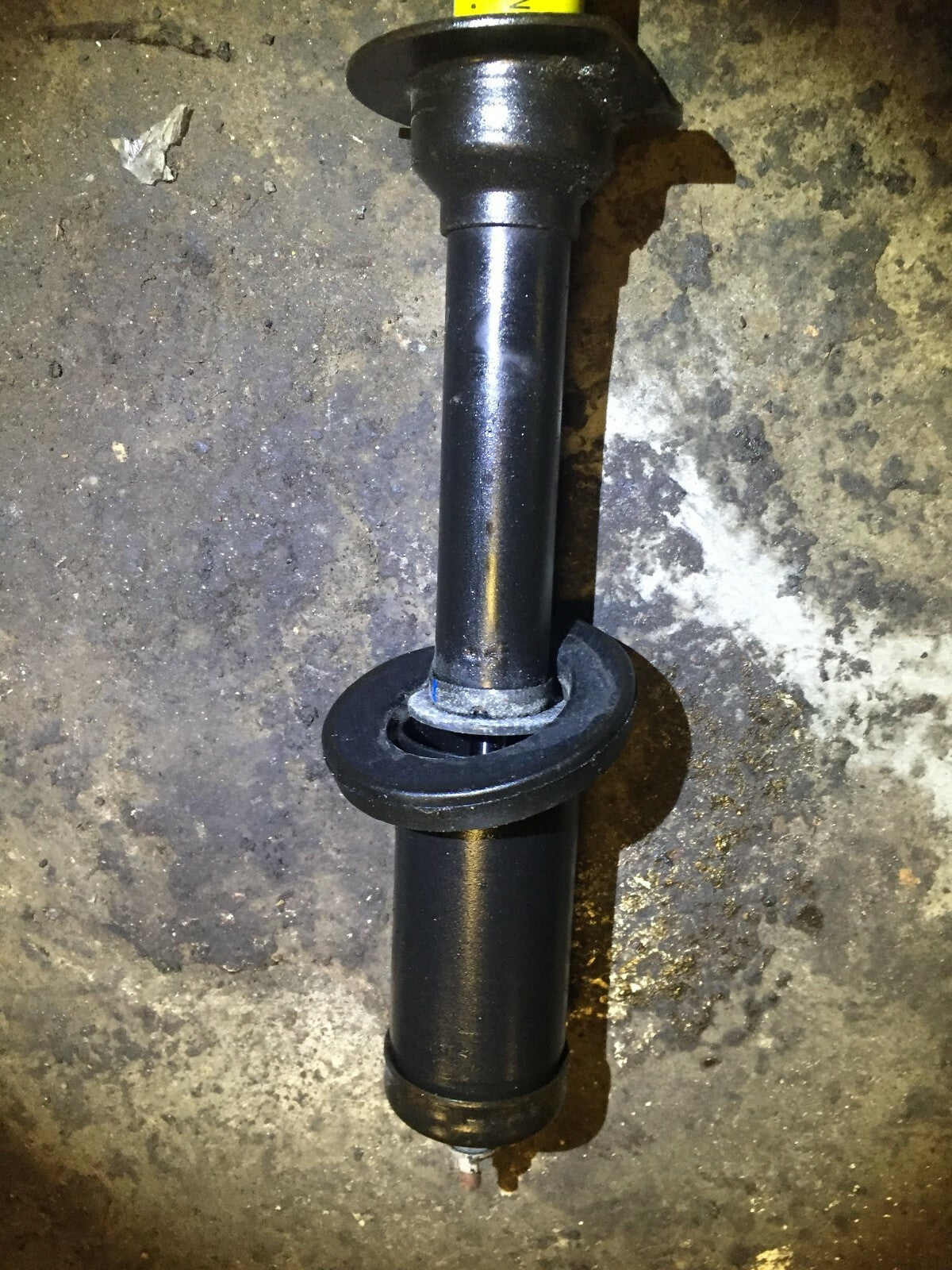 2007 Cadillac CTS Front Shock Strut Absorber 2pcs OEM