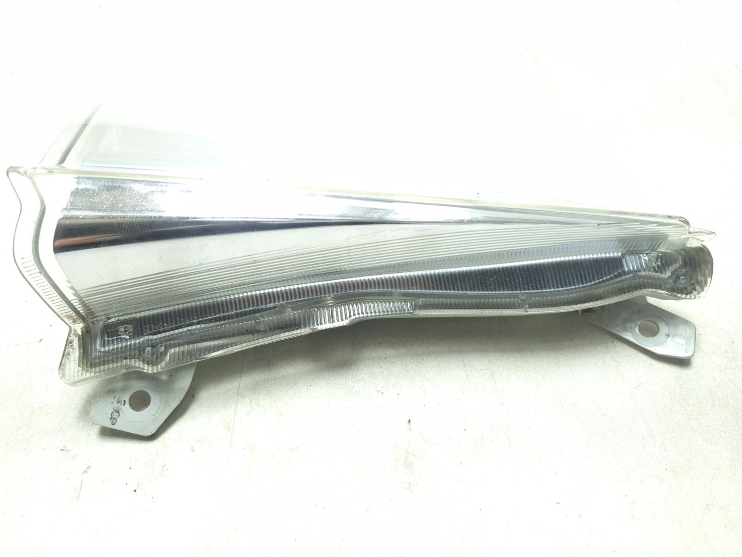 2012 Nissan Leaf Front Turn Signal Side Marker Light Passenger Side Right OEM
