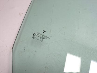 2020 Tesla Model 3 Front Right Passenger Door Window Glass *single Pane* OEM