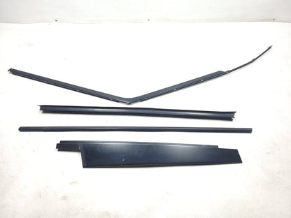2007 Range Rover Front Door Molding & Weatherstrip Seal Driver Side Left Set OEM
