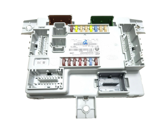 2024 Alfa Romeo Stelvio Body Control Module Bcm Fuse Box OEM