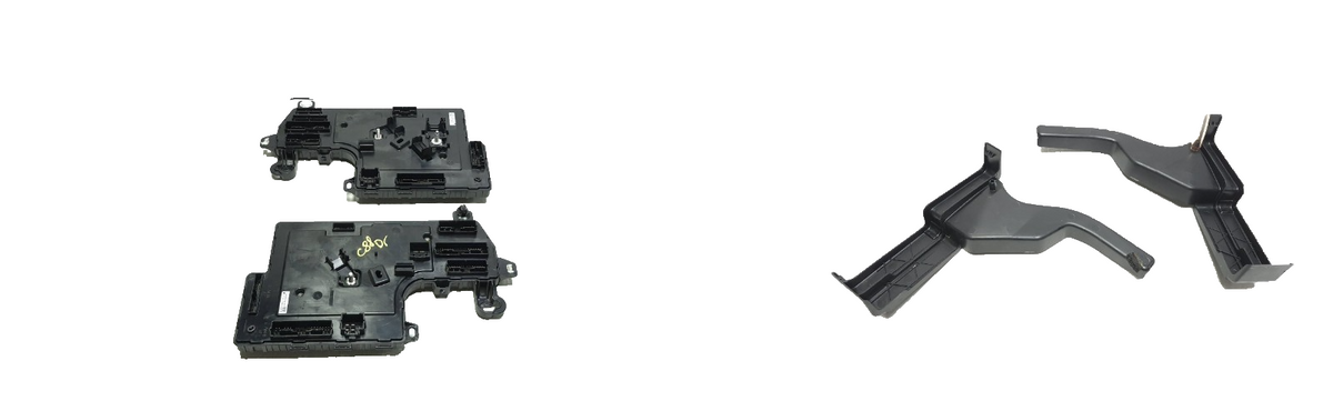 2018 Tesla Model 3 Front Voltage Body Control Module & Cover Left & Right Setoem