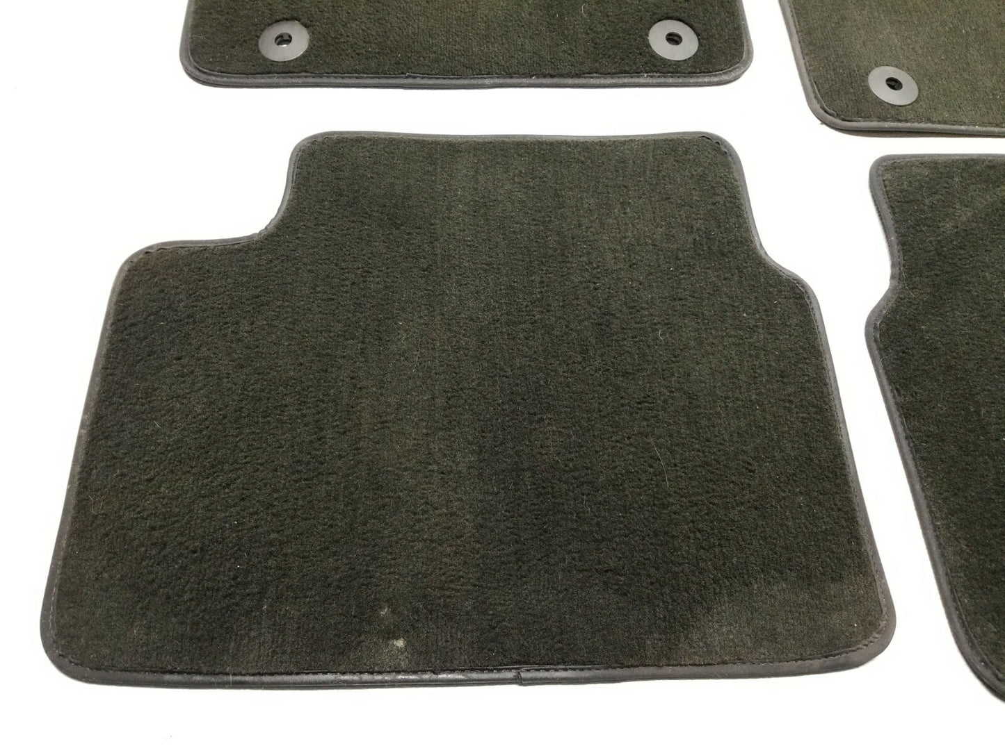 2014 Buick Regal Floor Mat Carpet 4 Pcs OEM