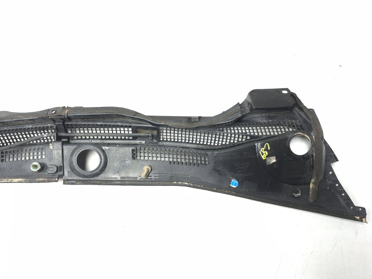 2004-2008 Acura Tl Front Windshield Wiper Cowl Cover Panel OEM