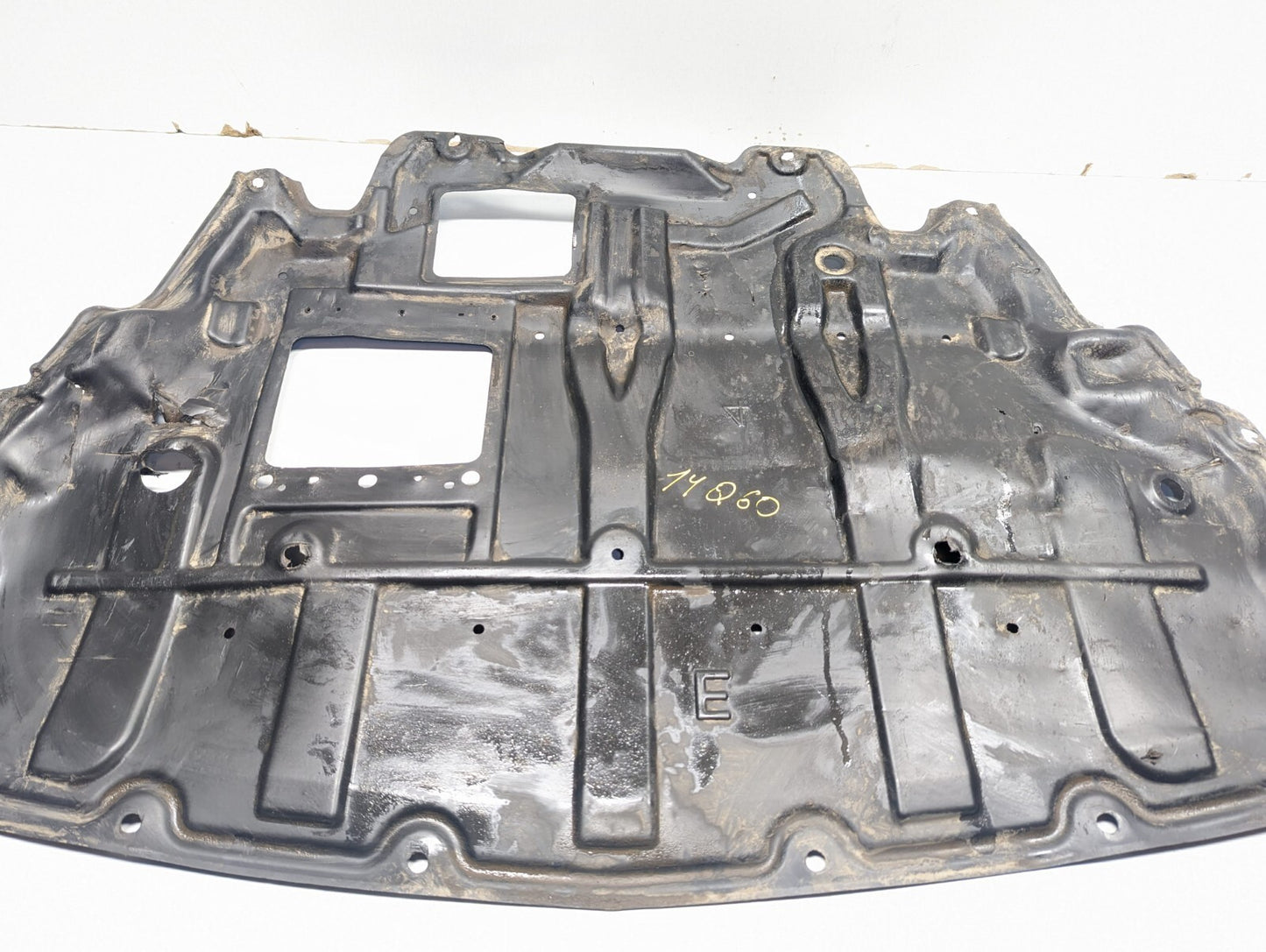 2014 Infiniti Q60 Coupe Front Engine Splash Shield OEM ✅