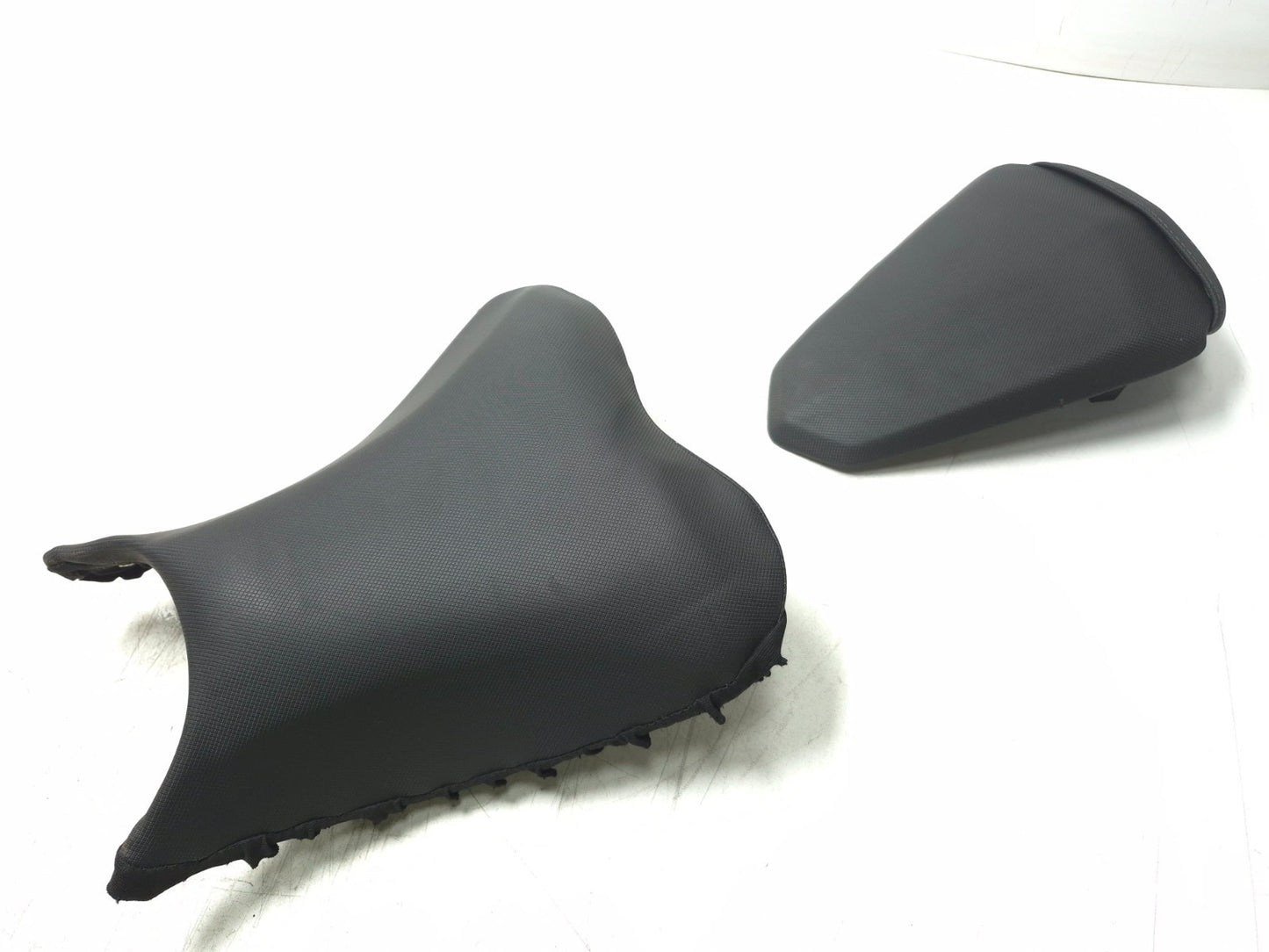 2019 Kawasaki Z400 Er400d Seat Driver & Passenger Pair OEM