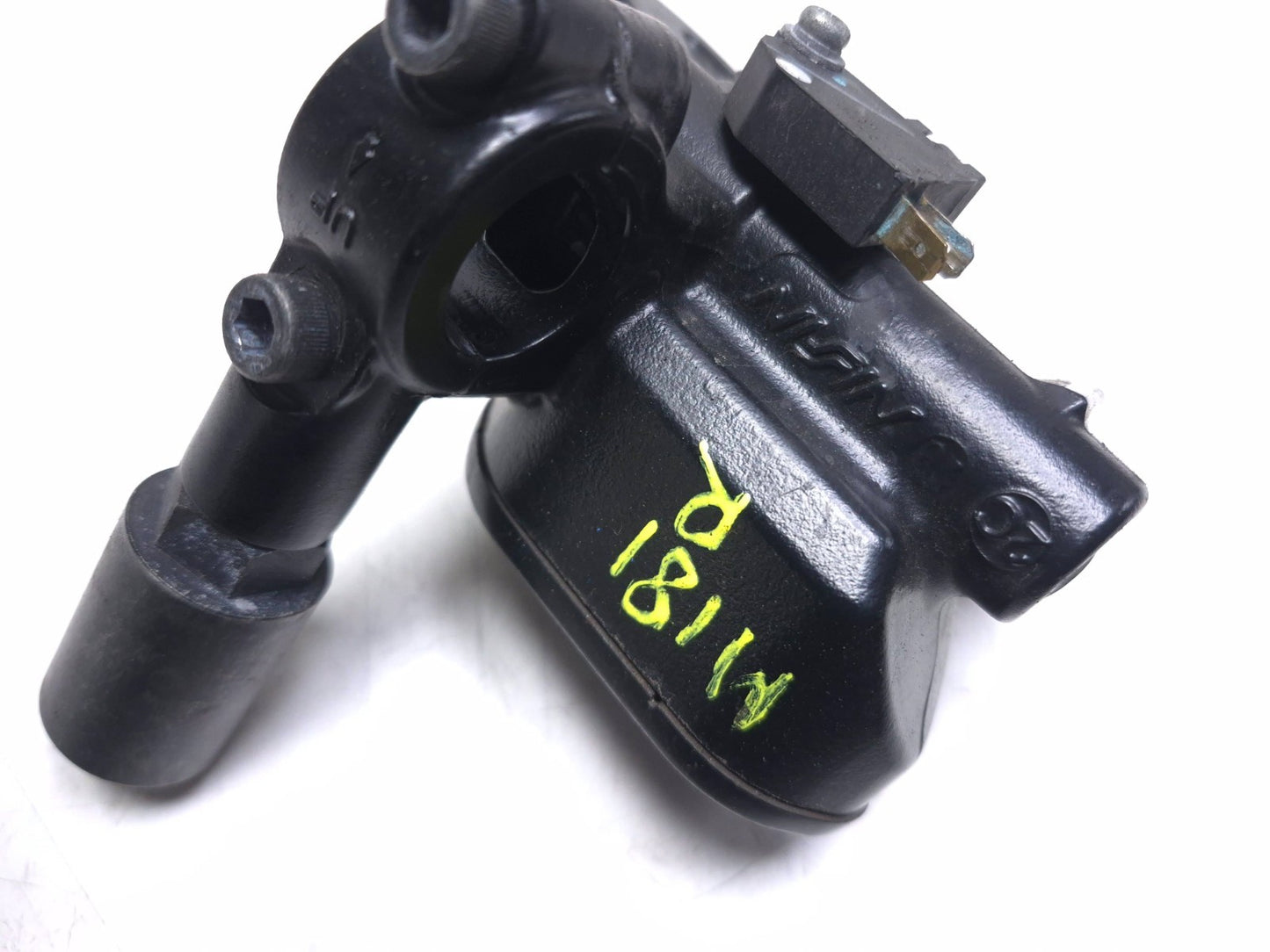 2023 Kawasaki Er400 Z400 Front Brake Master Cylinder & Lever OEM