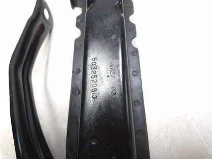 2013 Fiat 500 Turbo Front Left & Right Bumper Impact Bar Bracket OEM