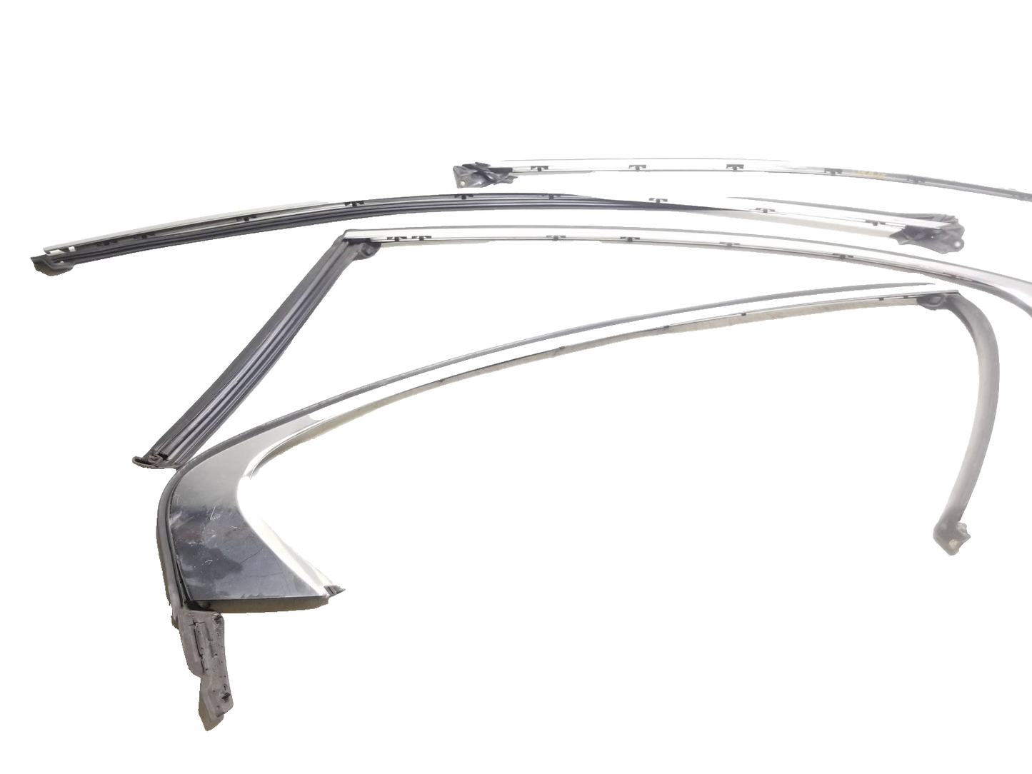 2017 Jaguar Xe Door Window Reveal Weatherstrip Molding Trim OEM