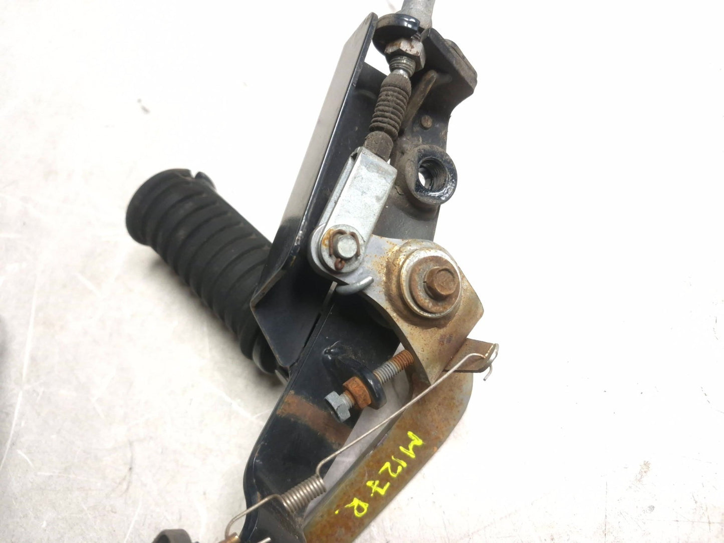 2005 Kawasaki Bn125 Eliminator Front Right Footrest W/ Brake Pedal Assy OEM