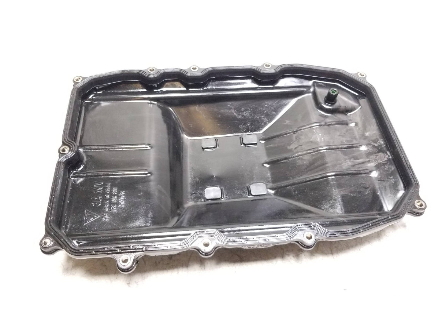2015 Audi Q7 Transmission Oil Pan OEM